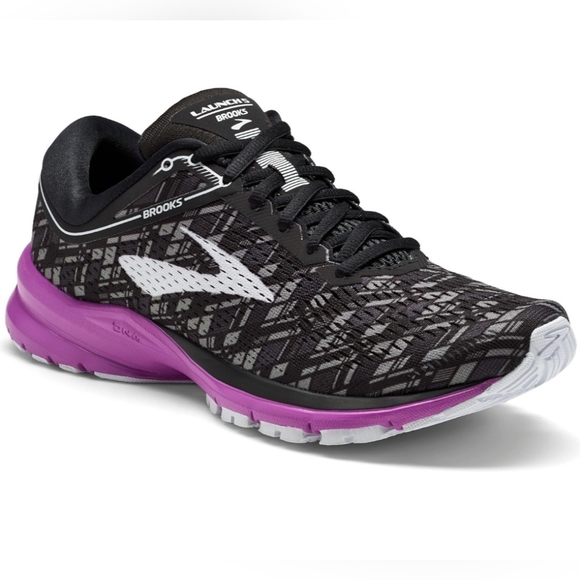Brooks Shoes - Brooks Launch 5 BioMoGo DNA Black & Purple Running Shoes, size 10.5, EUC!